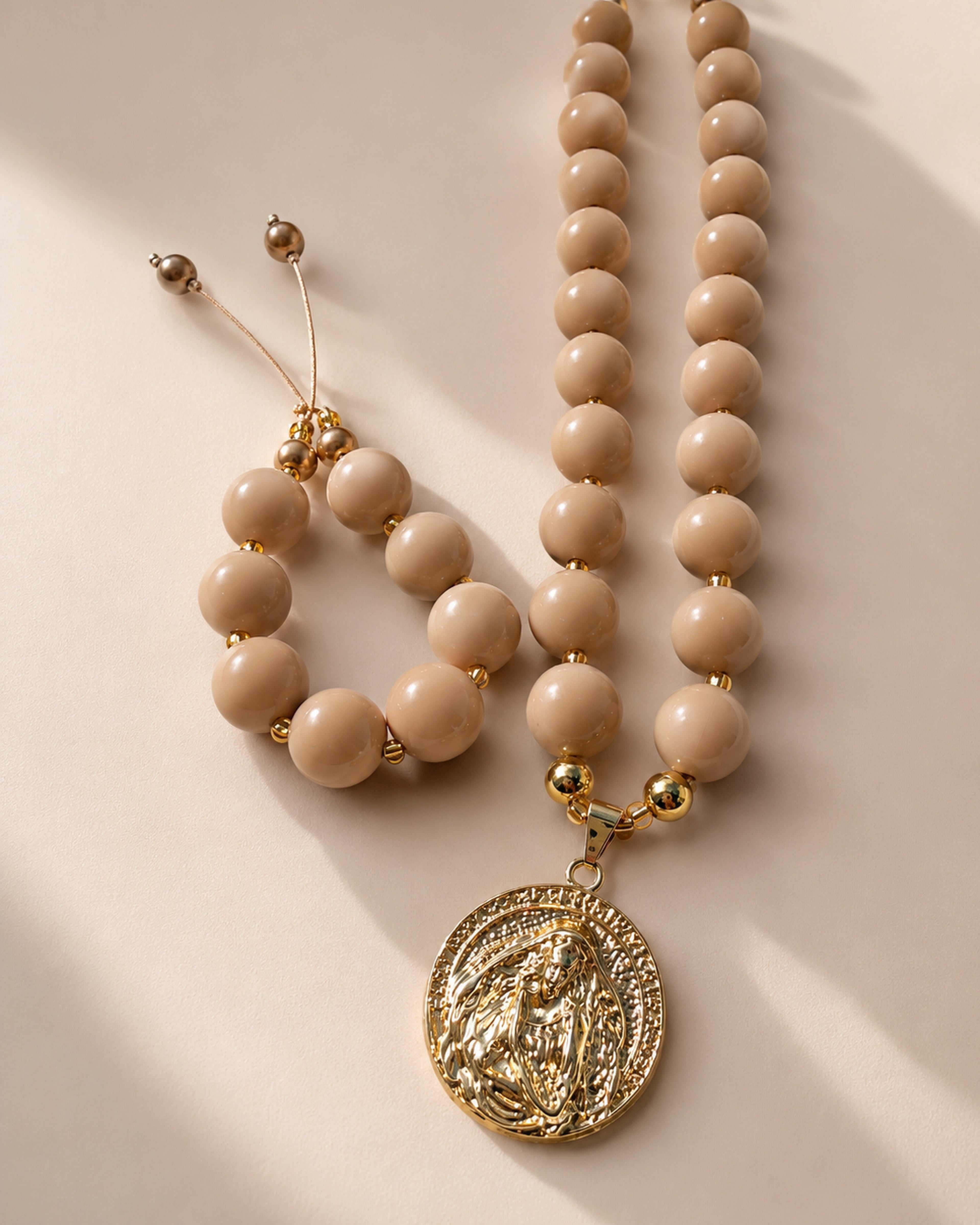 Nude: collar + pulsera